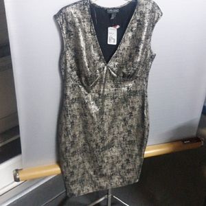 NWT. Forever 21 Size 1X (SKU OB 191)